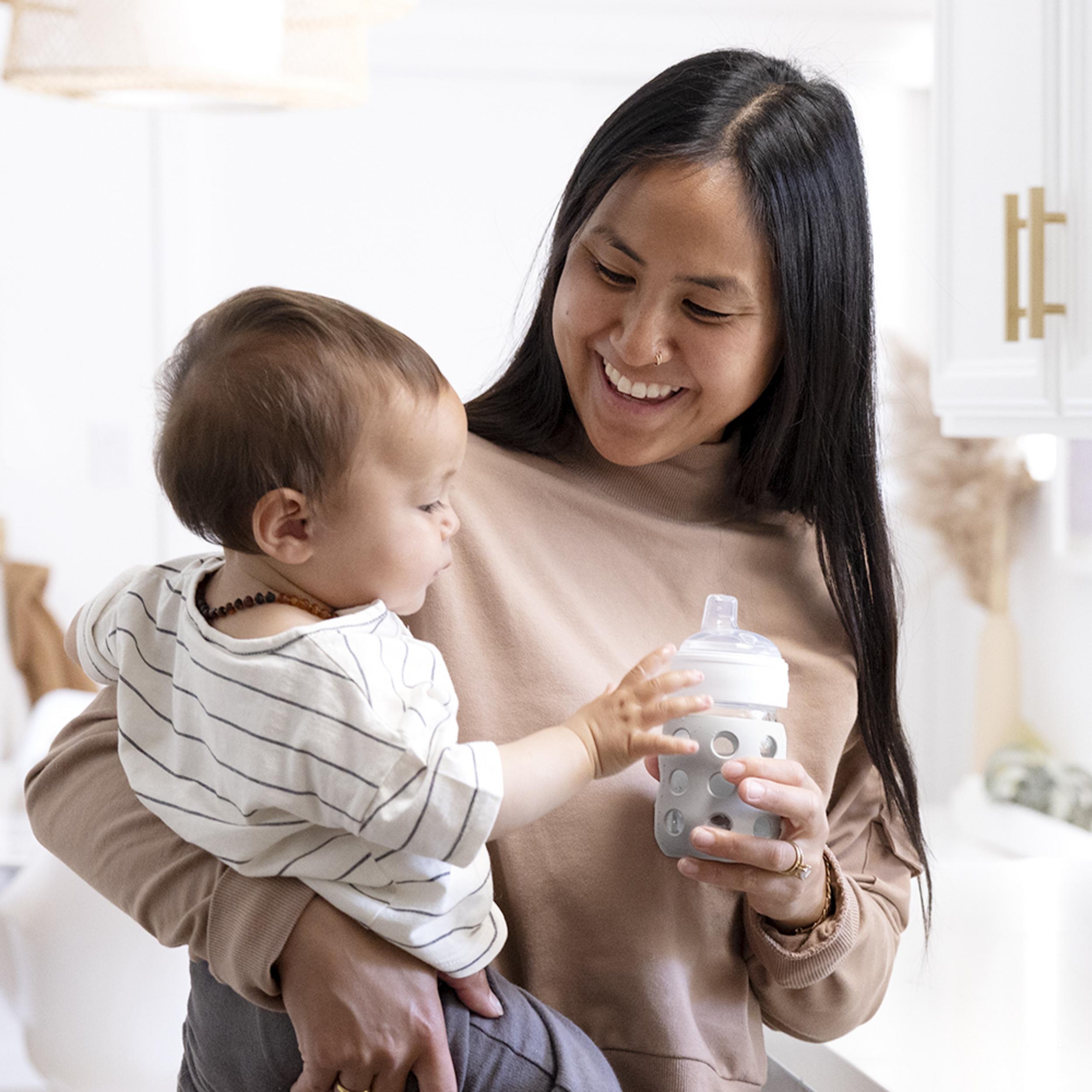 8oz Glass Baby Bottle with Silicone Sleeve Lifefactory
